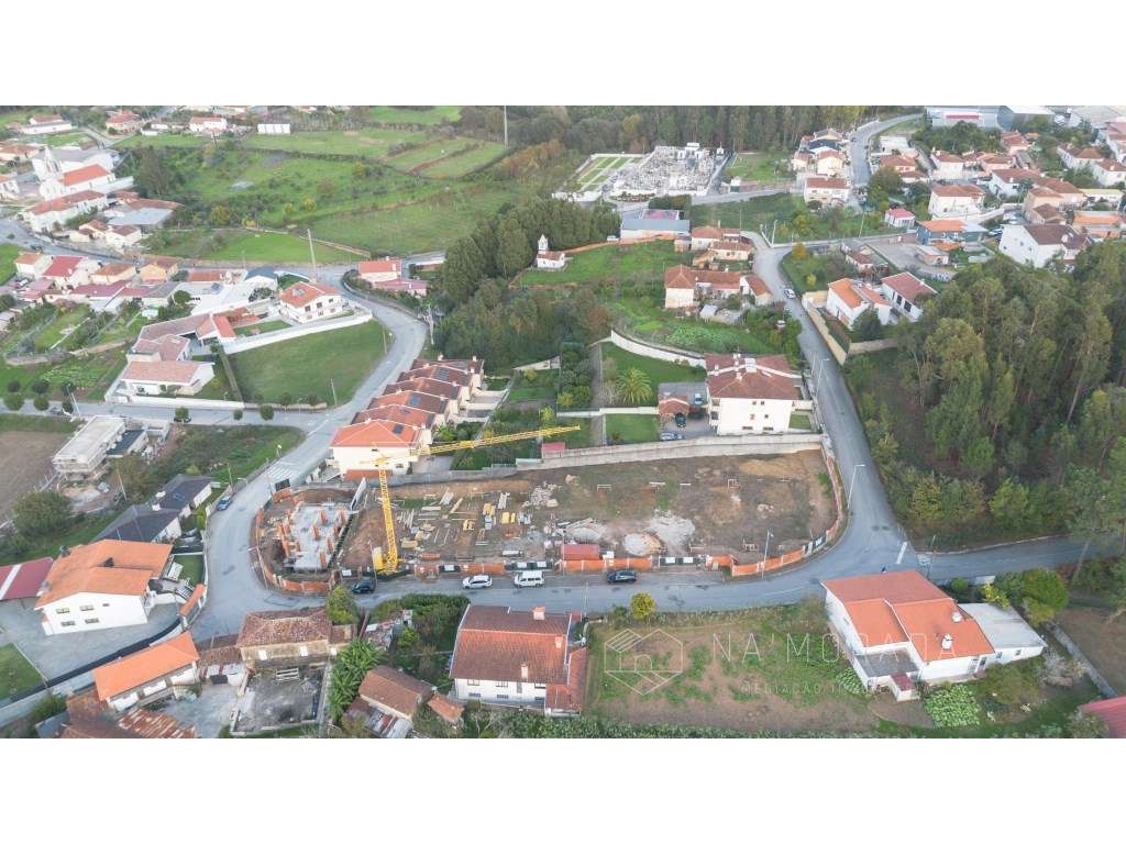 Moradia térrea de 3 quartos em Travanca, em construção, 2 min centr...-15