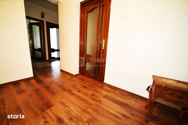 La doar 5 minute de Piata Unirii – Apartament spatios cu 4 Camere-5