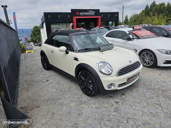 MINI Cabrio Cooper - 5