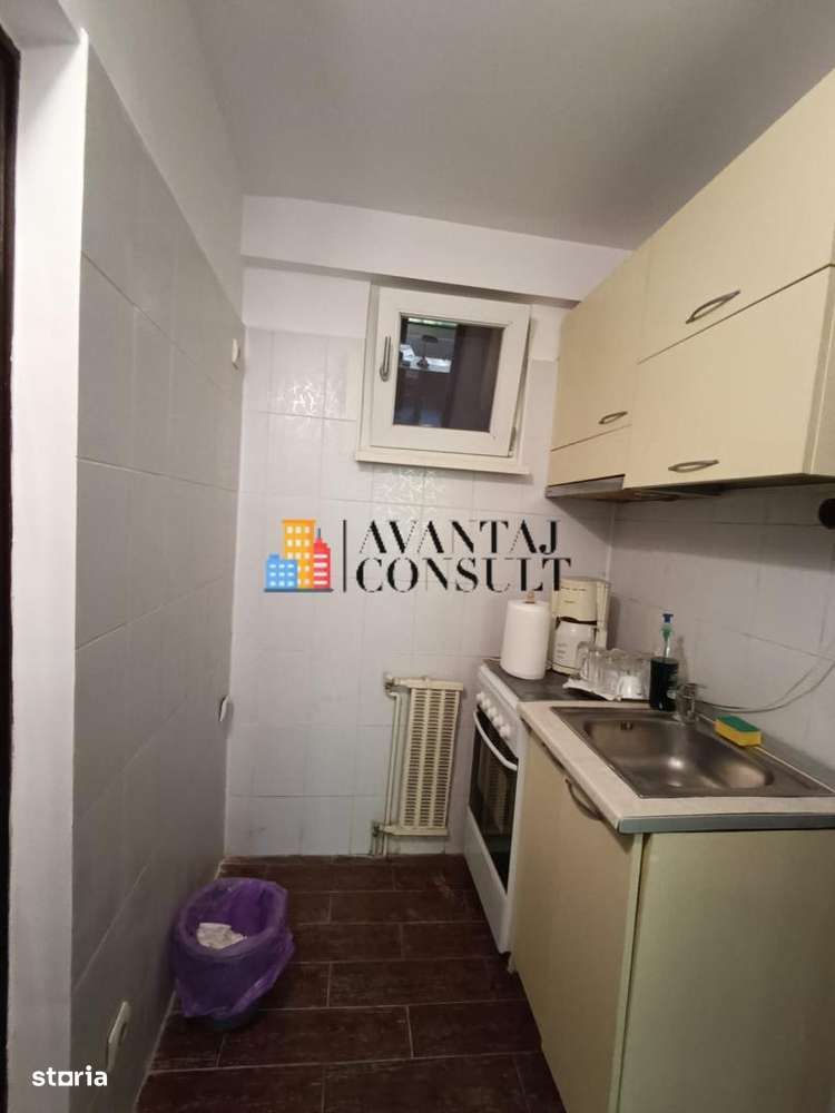 Garsoniera Metrou  Eroi Revolutiei - Imagine principală: 4/8