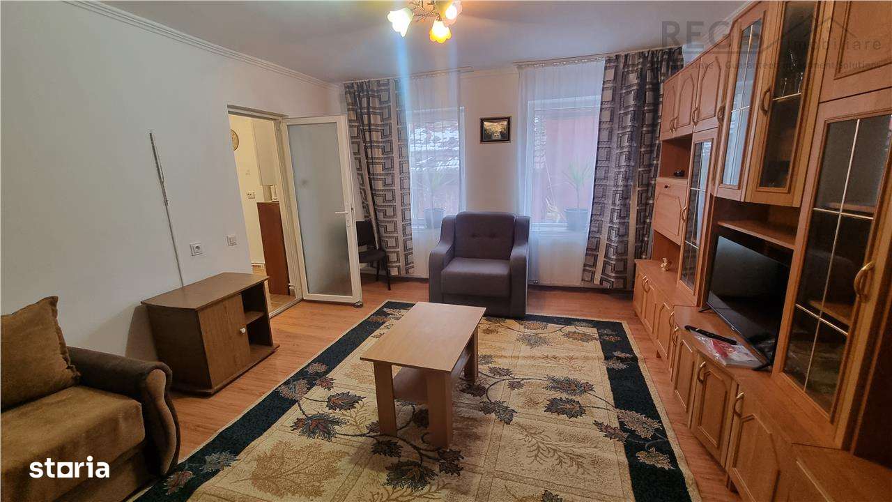 Studio la casa , zona strazii Lunga - Imagine principală: 3/9