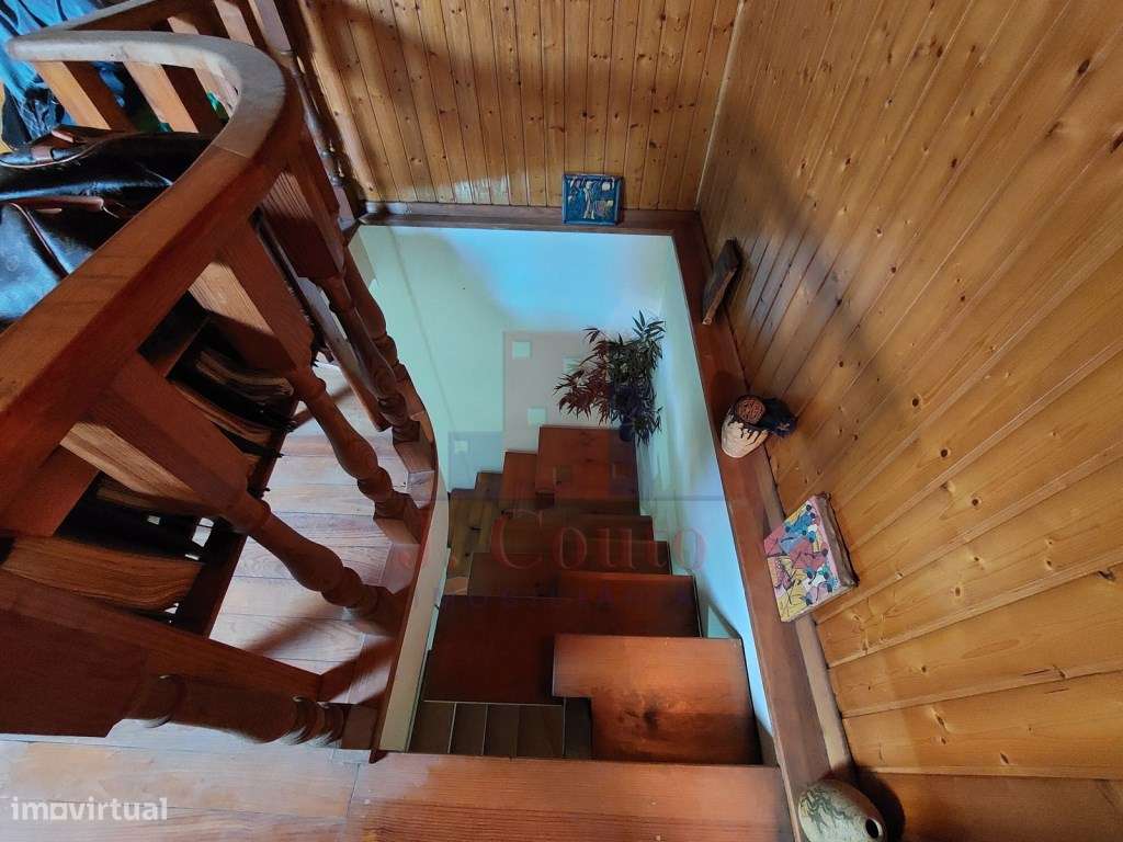 Apartamento T4+1 duplex em Caldas da Rainha-25