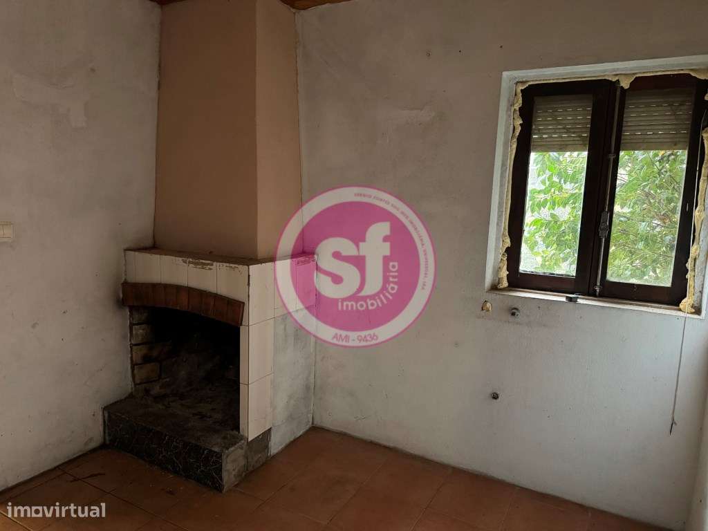 Moradia térrea T2 em lote de 450 metros, com grande potencial-5