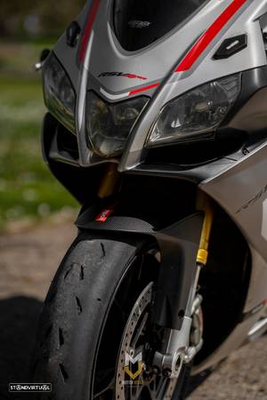 Aprilia RSV RSV4 RR 201cv - 11