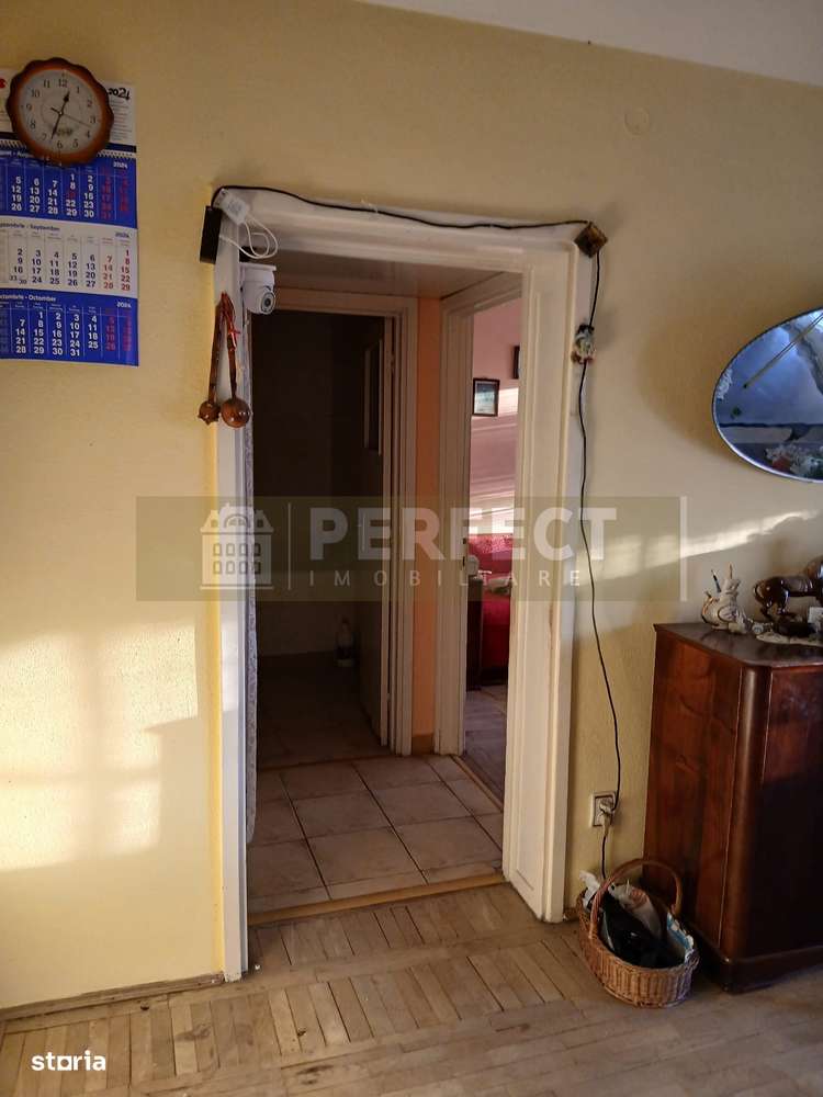 2 camere semidecomandat, Democratiei,PRET 42000euro! - Imagine principală: 4/8