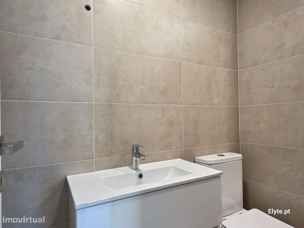 Apartamento T3 em Almada.-11