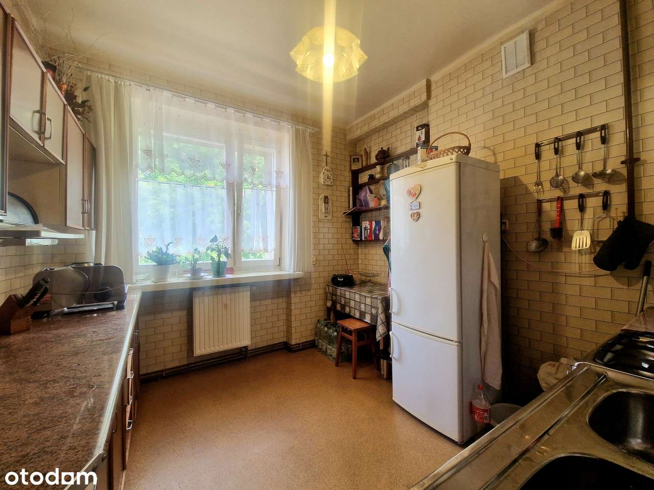 Dwupokojowe mieszkanie na 1 piętrze, doskonała lokalizacja, parking-9