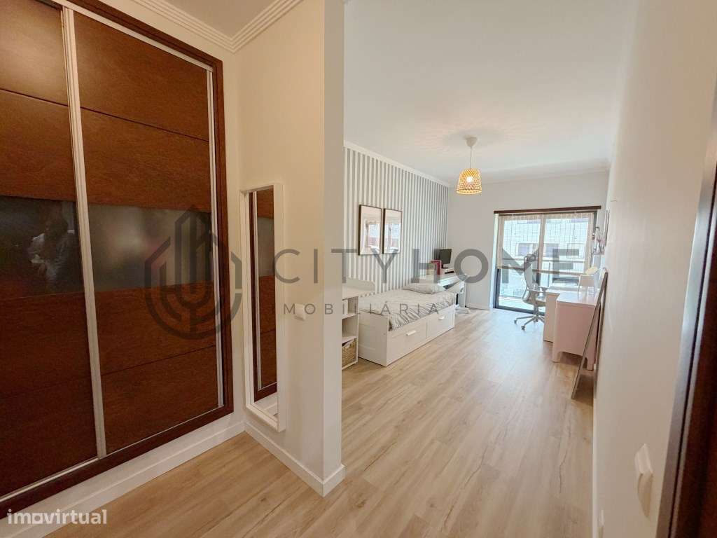 Apartamento T3 no Centro de Portimão-12