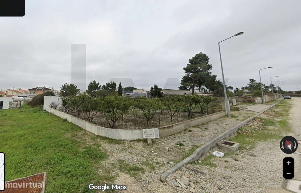 Terreno Urbano com 736 m2 — Quinta do Conde - Grande imagem: 2/5