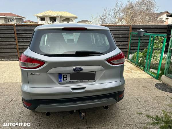 Ford Kuga - 13