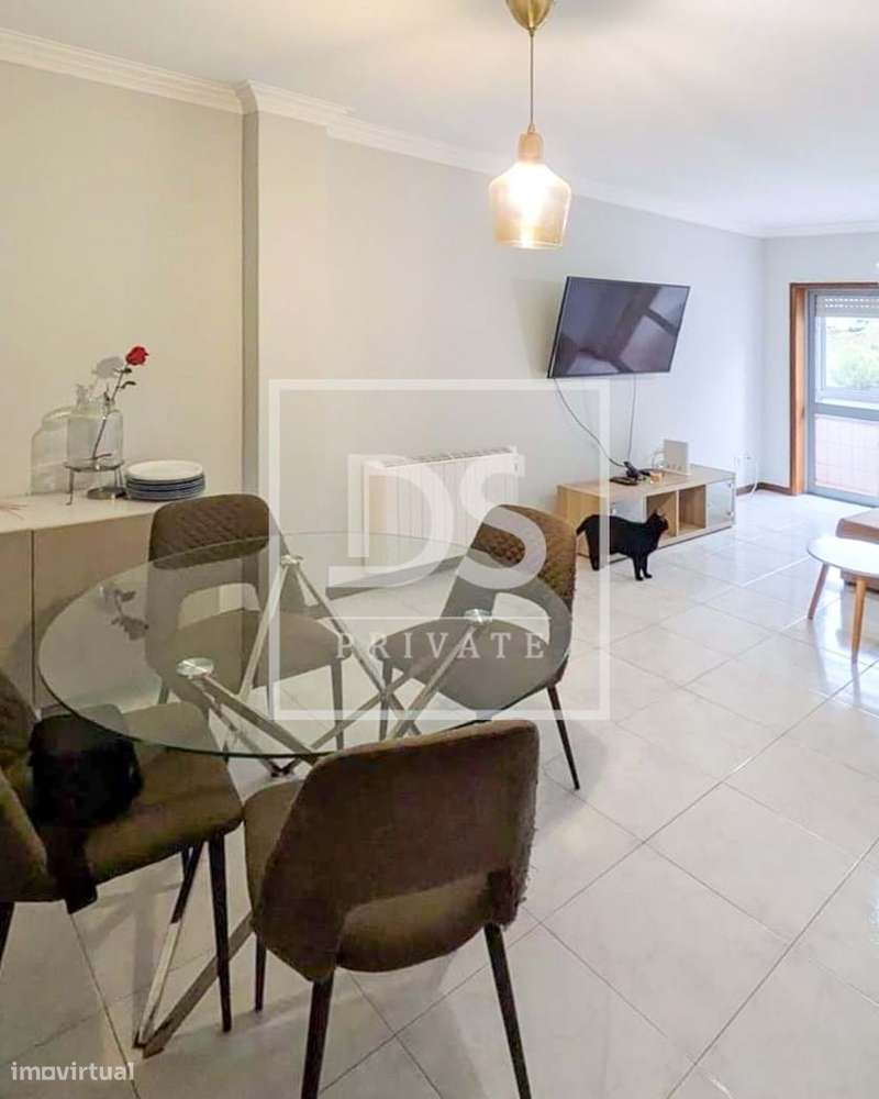 Apartamento T2 c/ Lugar de Garagem-11