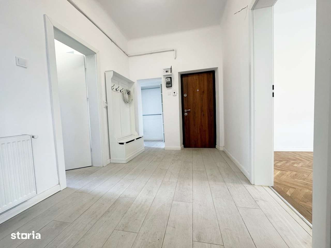 0% comision 2 camere decomandate, orientare Sud, langa Hilton, Central-18