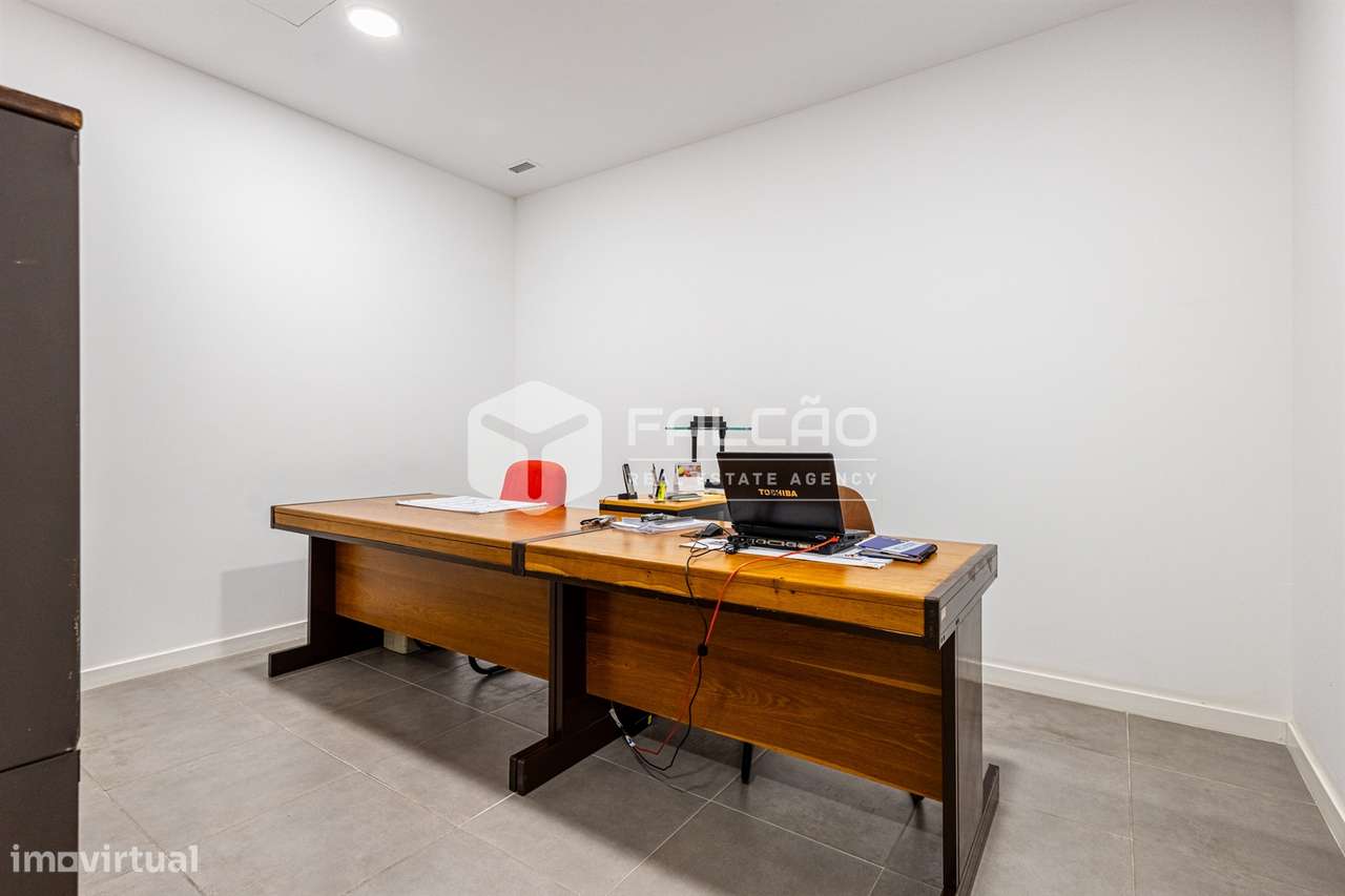 Loja T7 Venda em Santarém (Marvila), Santa Iria da Ribeira de Santarém-26