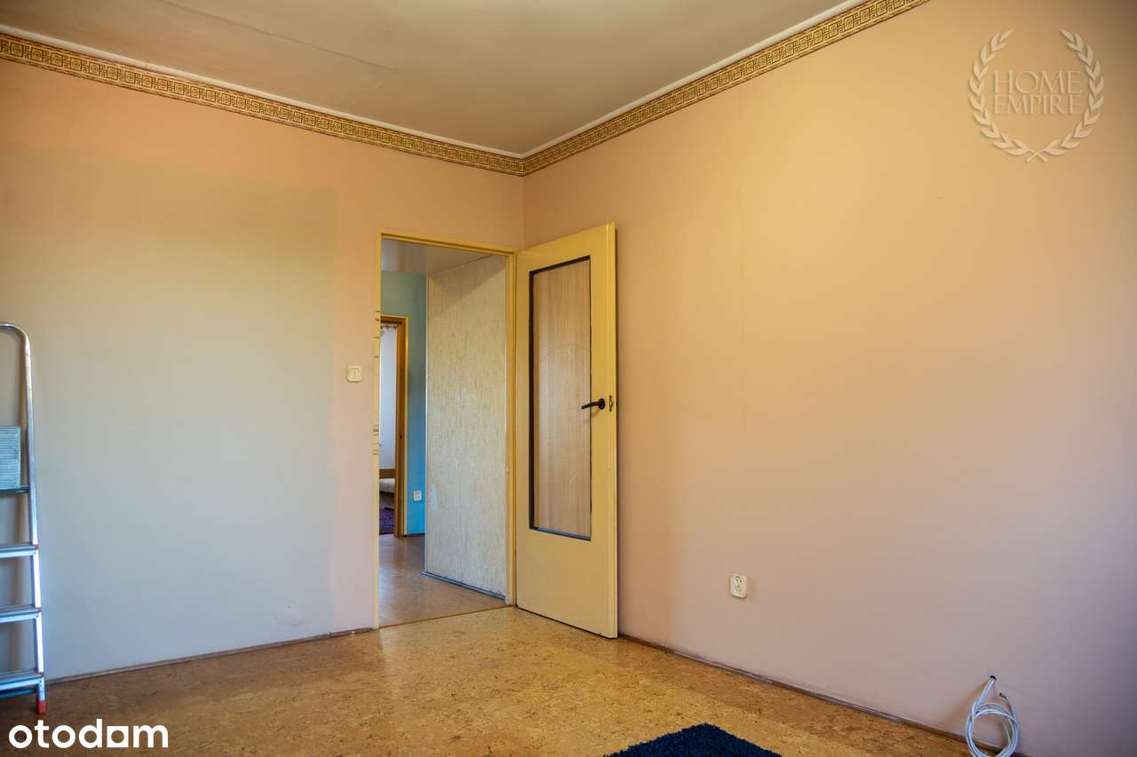 Chomęcice k. Poznania, Mieszkanie z balkonem i ogródkiem, do remontu-7