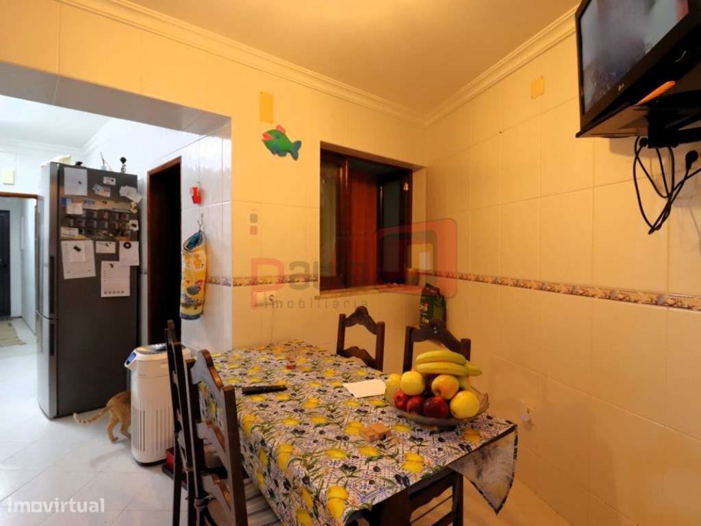 MORADIA CENTRO MONTIJO-30