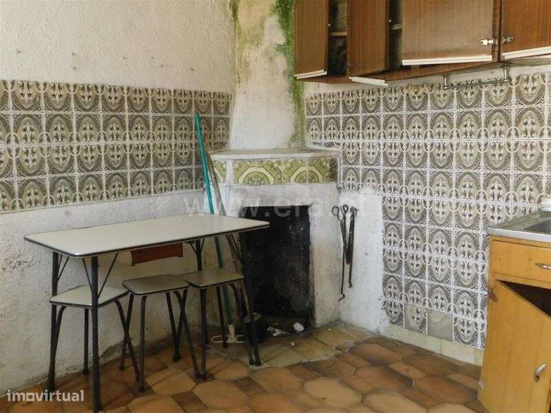 Moradia T3 / Seia, Seia, São Romão e Lapa dos Dinheiros - Grande imagem: 4/20