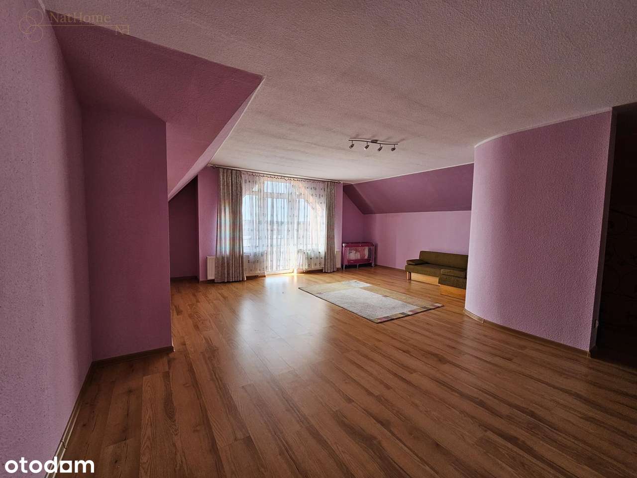 Duży dom z ogrodem w spokojnej części Pucka!-10