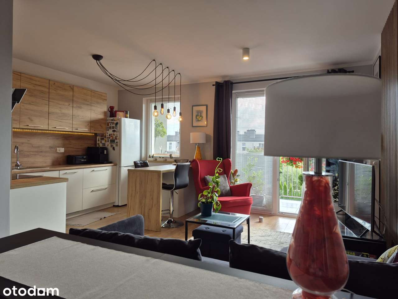 Kiełczów okolica Wrocławia ul. Makowa 2018 r + komórka + m. parkingowe-5