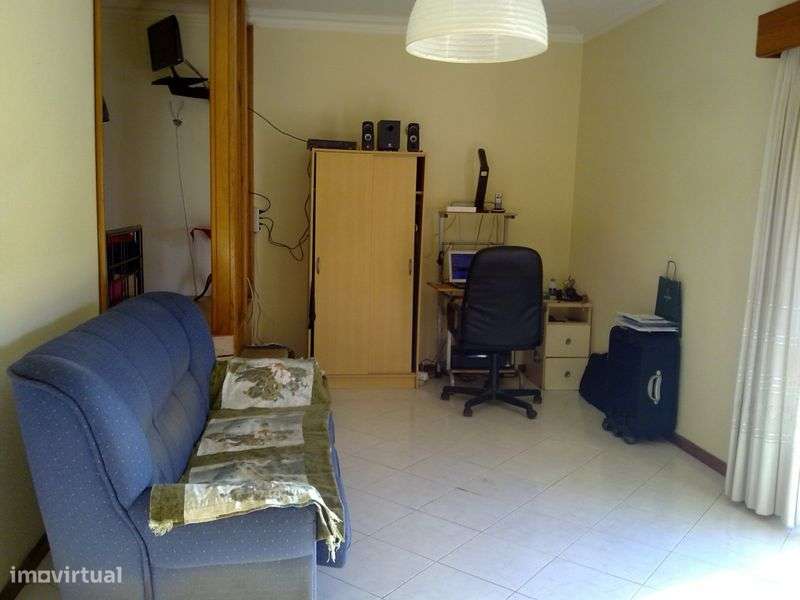 T0 Labruge a poucos metros da praia - Grande imagem: 5/6