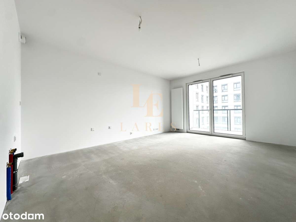 Dwustronne Mieszkanie | Balkon | 2 Parkingi-9