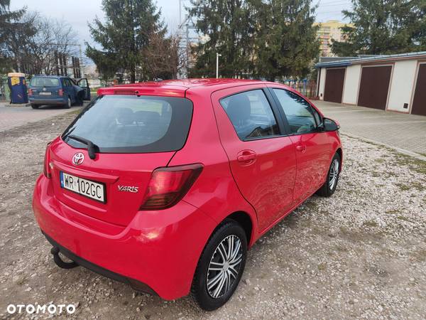 Toyota Yaris 1.33 Premium - 7