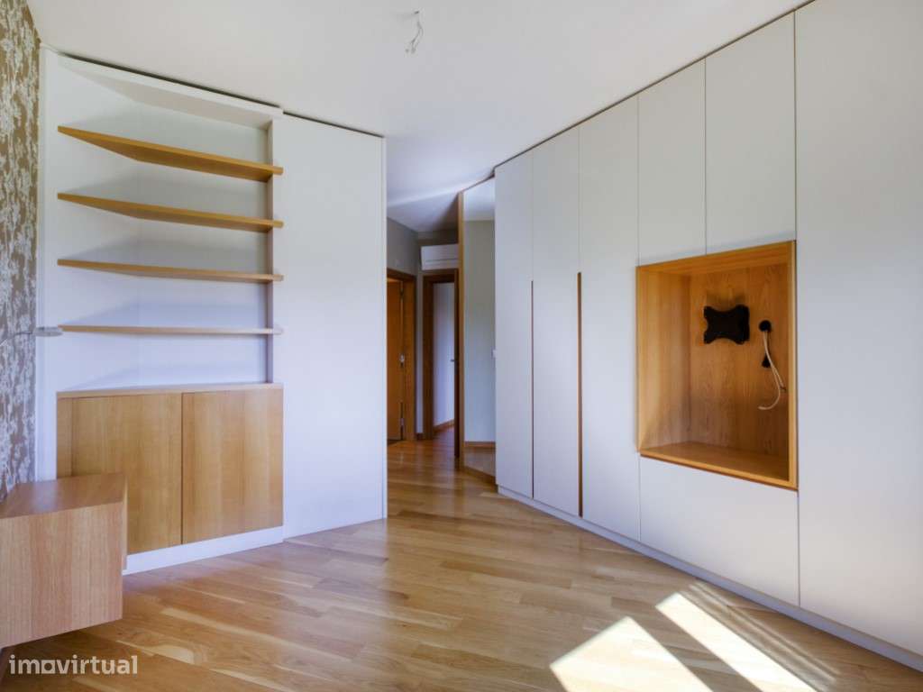 T3 com Box 2 carros e grande varanda - Colinas do Cruzeiro, Odivelas-28