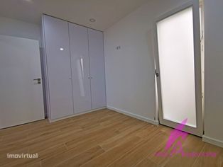 Apartamento T2 duplex no centro da cidade - Rua Manuel Espregueira - Grande imagem: 3/17