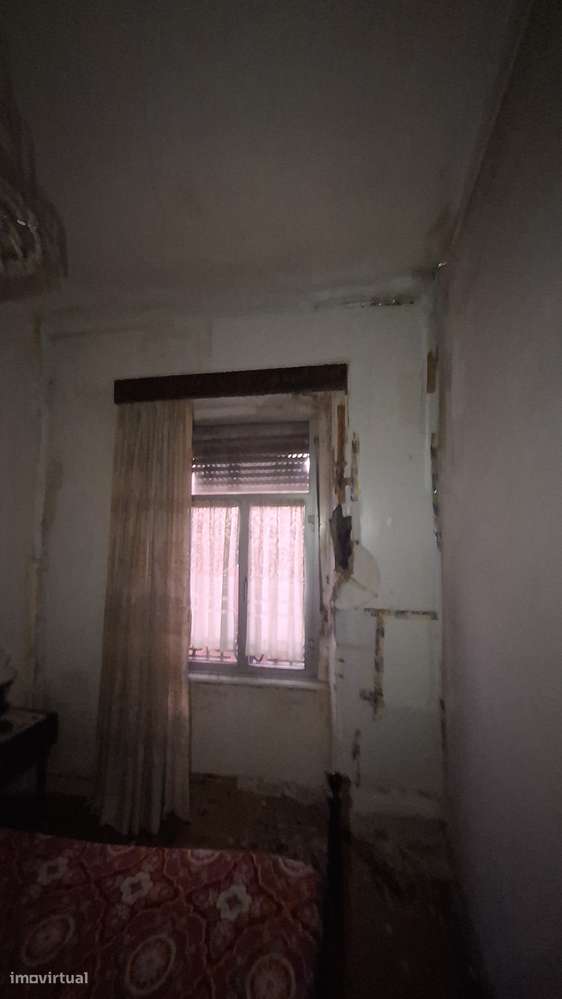 Apartamento T4 para recuperar - Grande imagem: 5/5