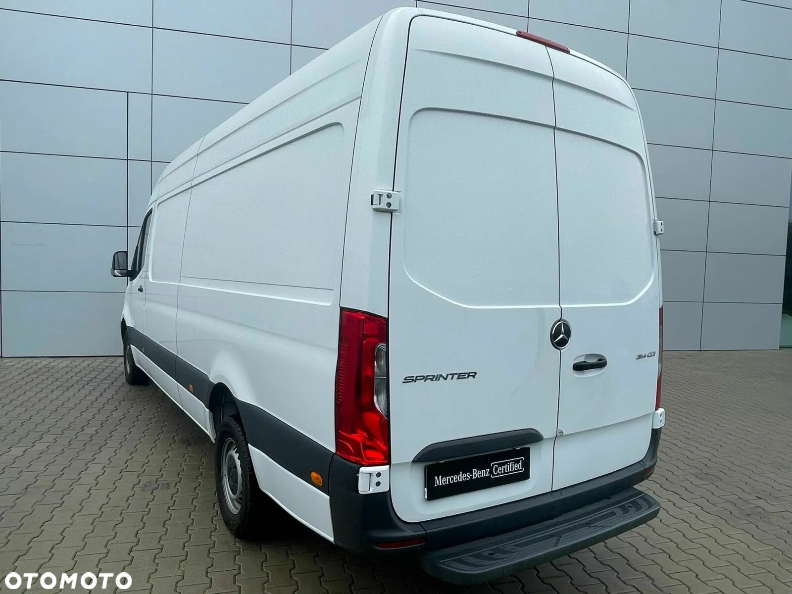 Mercedes-Benz Sprinter - 3