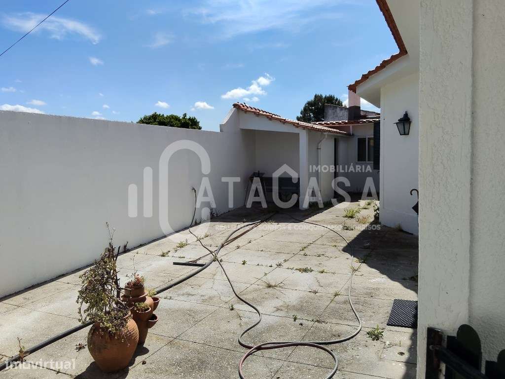 Moradia Isolada Térrea T4 para venda na Vista Alegre - Ílhavo-23
