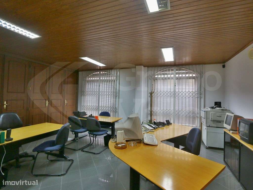 Escritório com 8 salas e terraço, Palácio Queluz - Grande imagem: 4/32