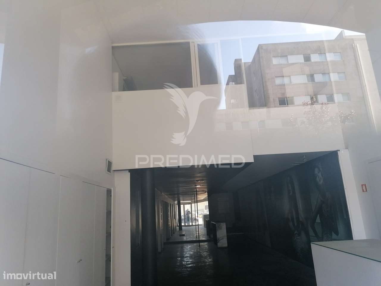 Loja no Centro do Porto - Grande imagem: 4/13