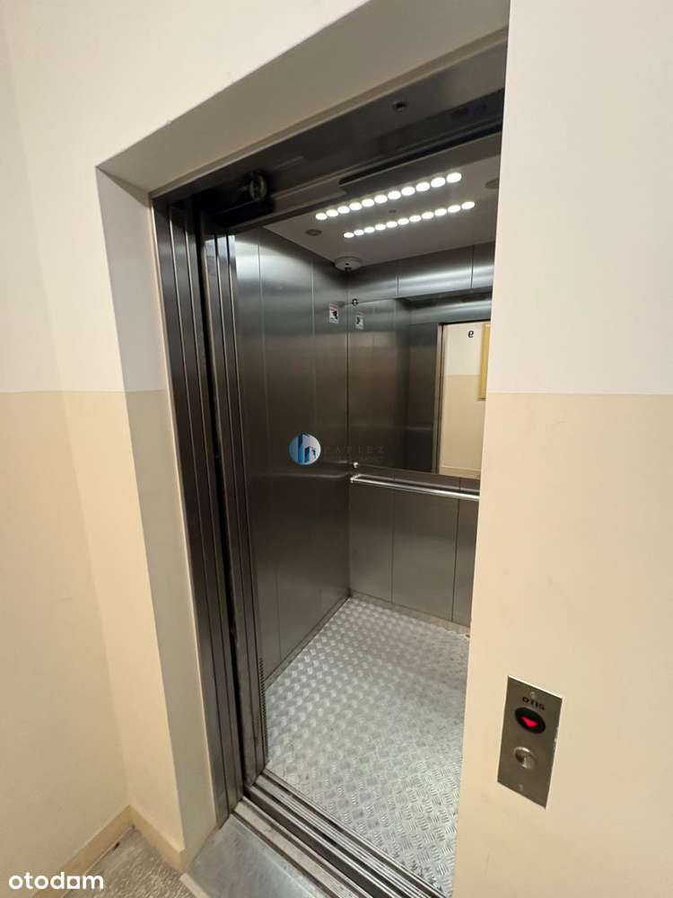 3 rozkładowe pokoje z osobną widną kuchnią-11