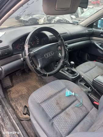 Audi A4B5 na części - 5