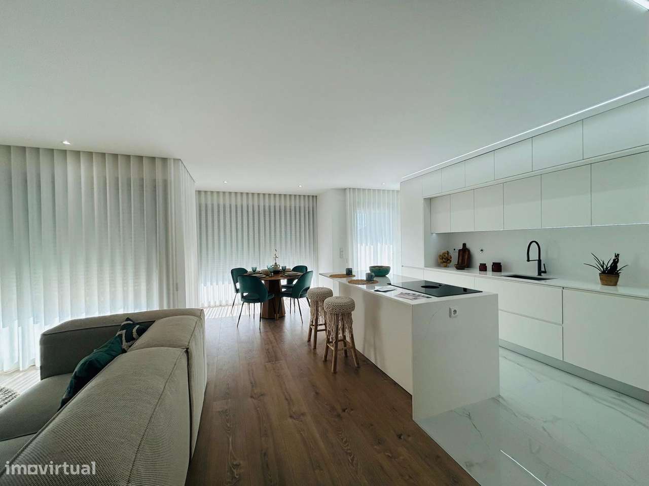 Excelente Apartamento T3 NOVO-3