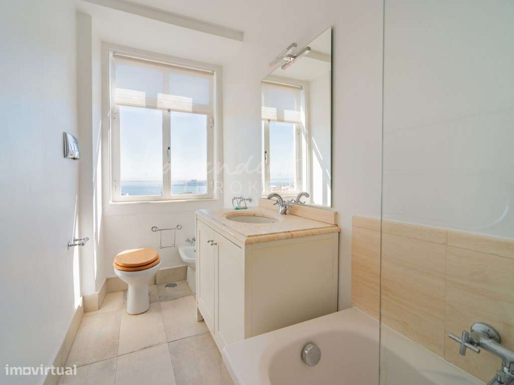 APARTAMENTO T3 PARA VENDA [LAPA]-17