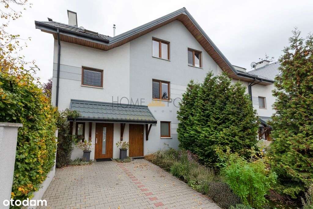 Elegancki dom  z ogrodem Międzylesie-Zbytki-15