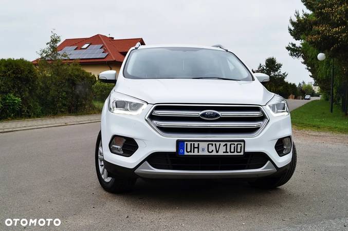 Ford Kuga 1.5 EcoBoost 2x4 Business Edition - 3