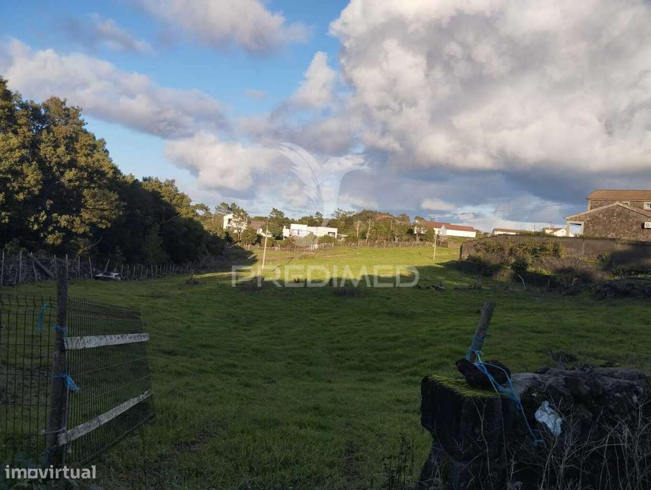 Terreno para construção - Grande imagem: 3/17