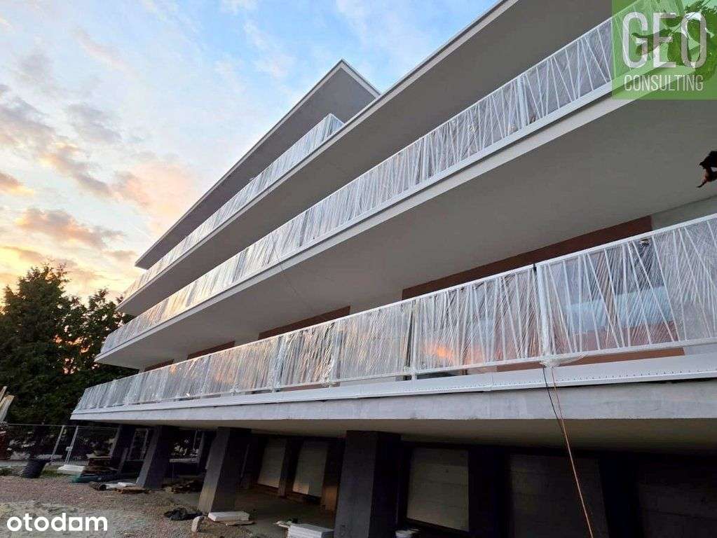 Mieszkanie 105 m2 4 pokoje z garażem w cenie!-0