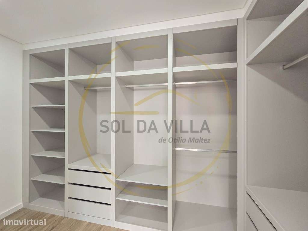 Moradia T4 Isolada com piscina - Valadares, Corroios - 750.000€-12