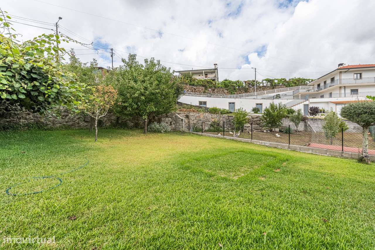 Moradia Isolada T3 Póvoa De Lanhoso Travassos-41