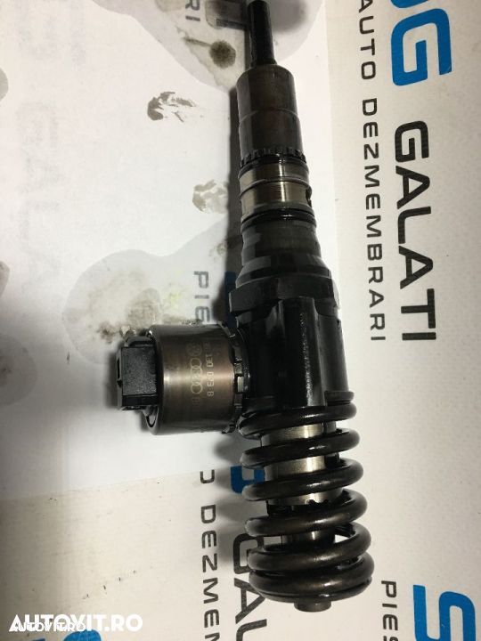 Injector Injectoare Skoda Octavia 2 2.0TDI BKD / AZV COD : 03G 130 073 B / 03G130073B - 1