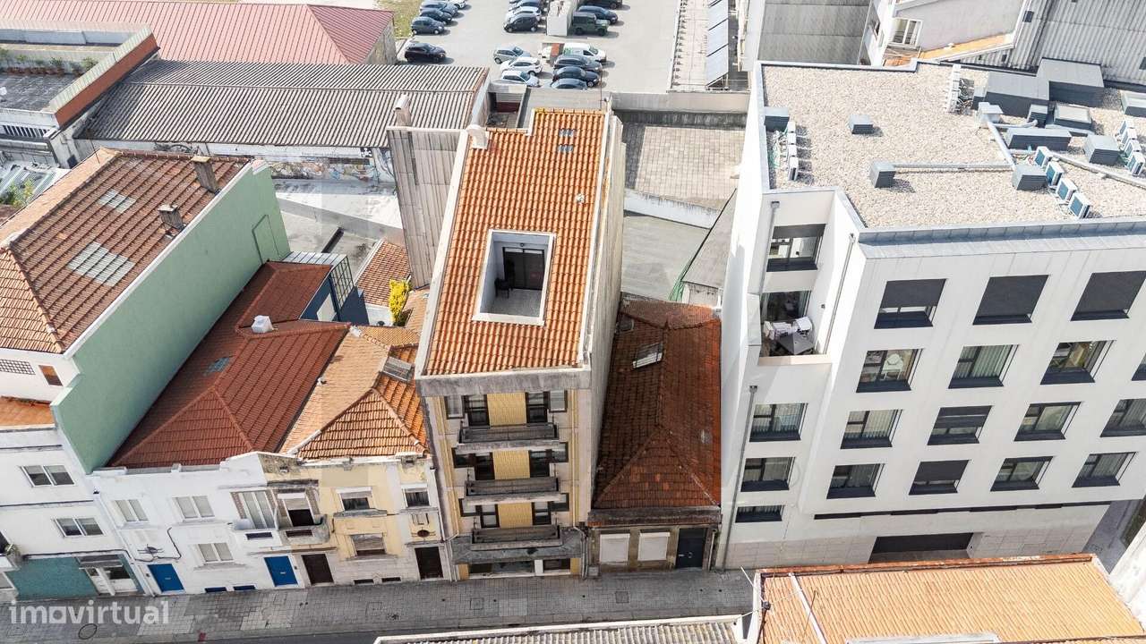 Prédio com potencial de construção, Boavista / Cedofeita / Porto - Grande imagem: 2/27