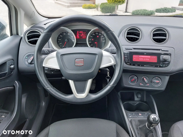 Seat Ibiza 1.4 16V Sport - 32