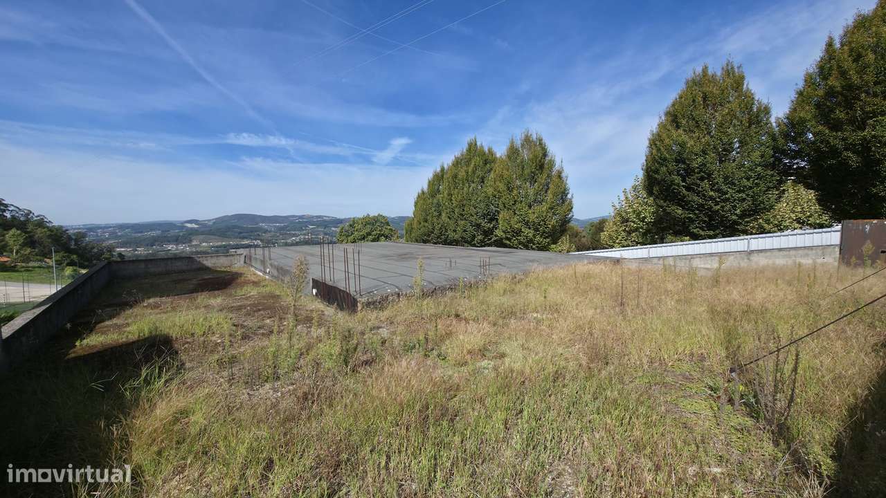 Lote de terreno c/ benfeitorias Vila Verde Felgueiras-3