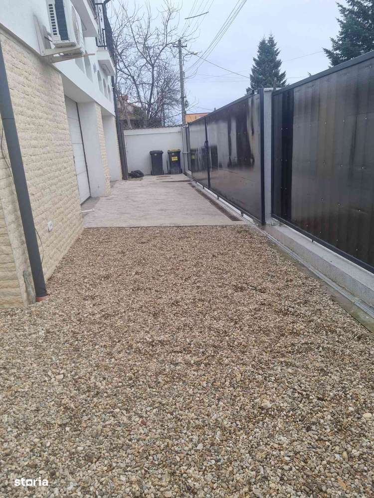 Atelier auto depozit sau spatiu garaj 2 locuri și curtea din fata - Imagine principală: 3/9