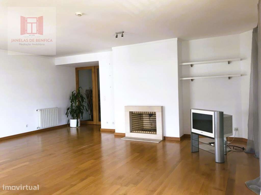 T3 - Alto dos Moinhos, junto estádio da Luz - Grande imagem: 3/14