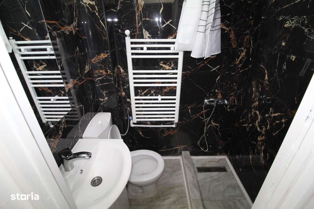 Vând apartament 2 camere în Hunedoara, Dunărea-Str.Căprioarei, parter-7