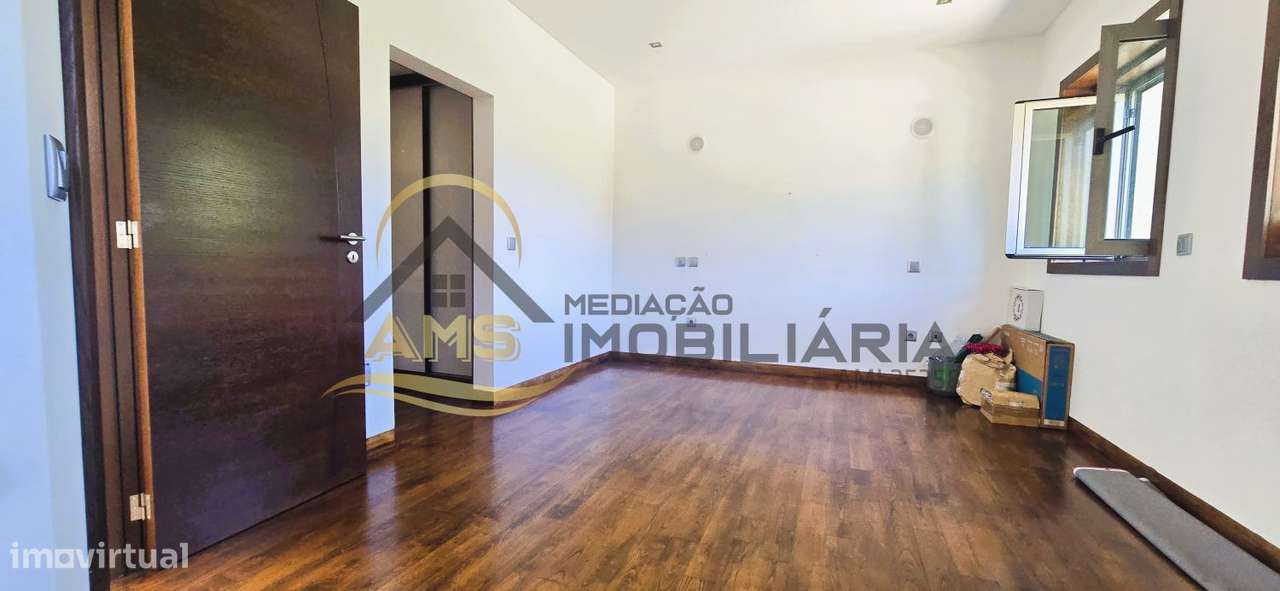 MORADIA DE LUXO 5 QUARTOS-41